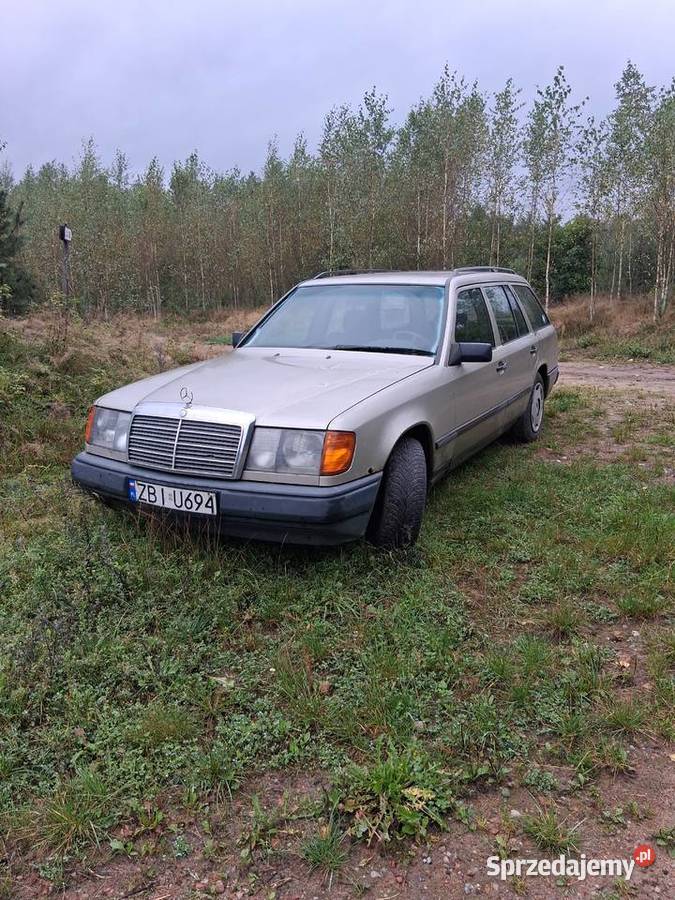 Mercedes 124 25 d 1979r Sierakowice