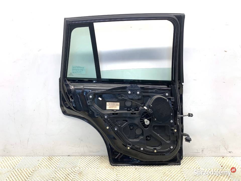 DRZWI LEWY TYŁ FORD FUSION Hatchback 0212