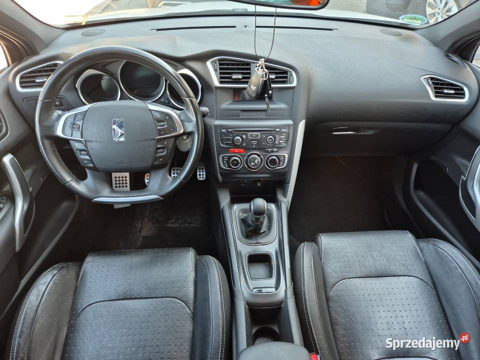 Citroen DS4 SoChic z Niemiec BIAŁA PERŁA 2012r Tarnów