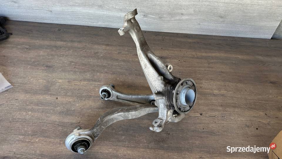 MERCEDES CKLASA 206 ZWROTNICA PRZEDNIA PRAWA osobowe