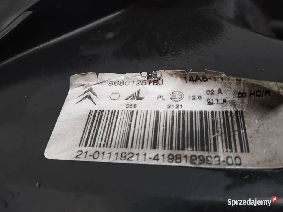 LAMPA PRZÓD PRAWA EUROPA 9680128480 Citroen C2 I Rok produkcji 2008 Lampy przednie