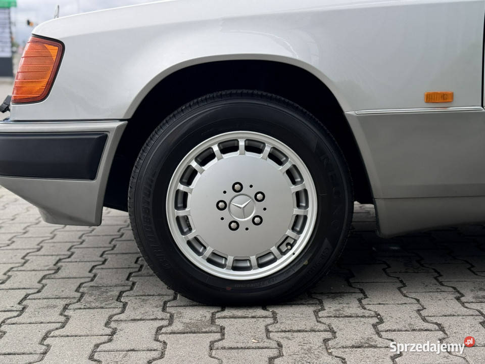 Mercedes W124 300E 4MATIC Japonia 64 000 Pełna