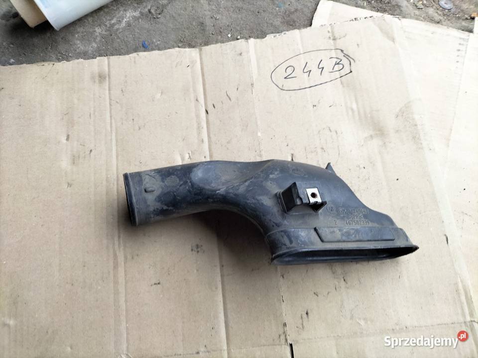 OPEL CORSA C D 13241648 RURA DOLOT POWIETRZA osobowe