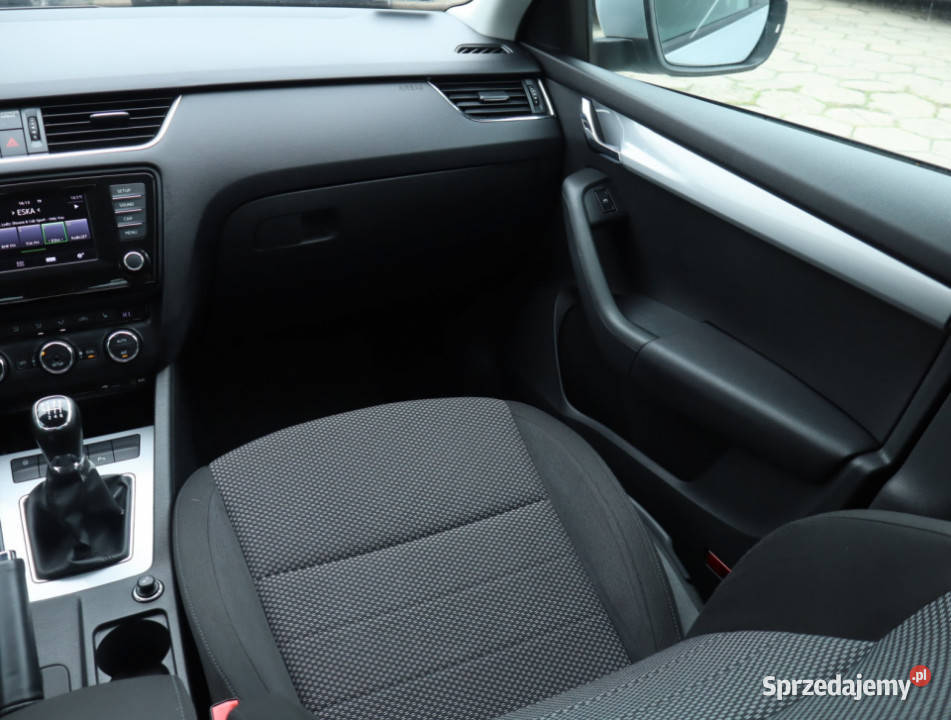 Skoda Octavia 14 TSI łódzkie