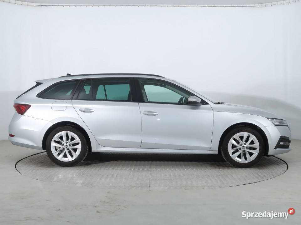 Skoda Octavia 15 TSI 4/5 mazowieckie Piaseczno