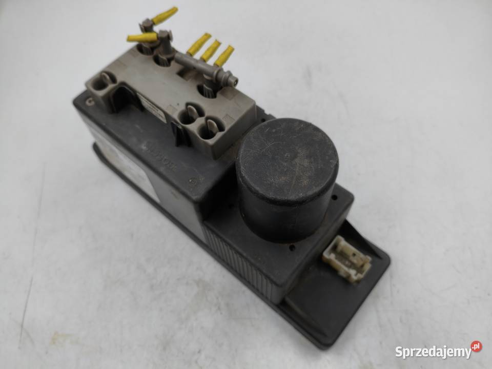 Pompka Centralnego Zamka Mercedes CLK W208 mazowieckie Wyszków
