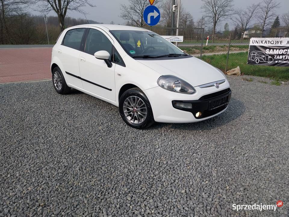 Fiat Punto Evo 14 Klima z Niemiec Rok produkcji 2011 Rymanów