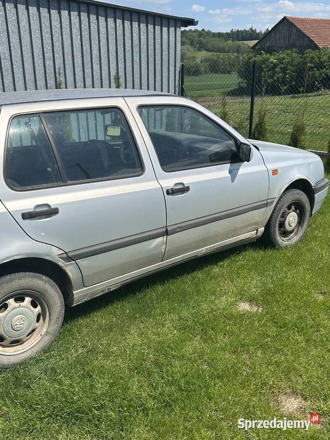 VW Golf 3 1600cm3 Radziemice