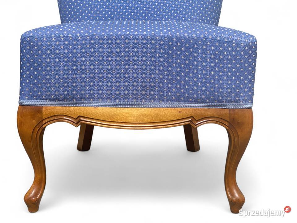 Para eleganckich foteli koktajlowych w stylu Gryfice