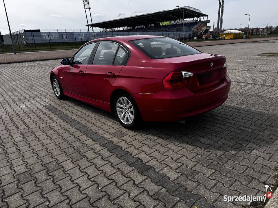 BMW E90 318i Sedan 2008 Czerwony Zadbany nieuszkodzony mazowieckie Siedlce