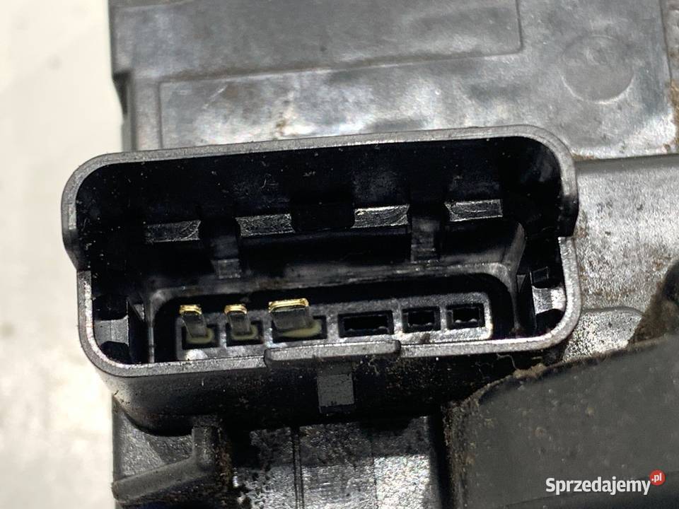 ZAMEK DRZWI PRAWY PRZÓD NISSAN JUKE F15 podkarpackie