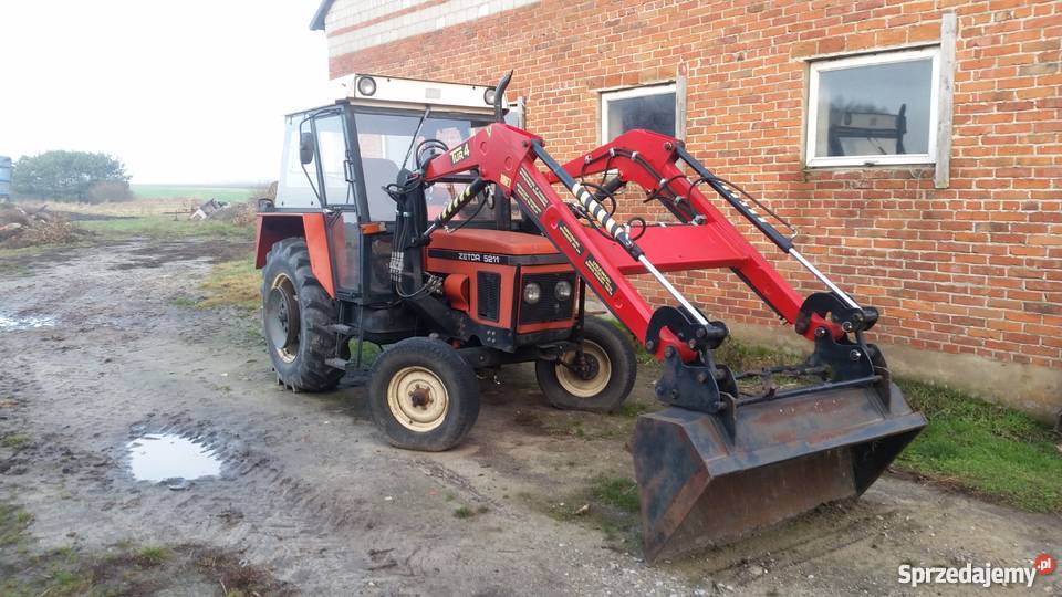 Zetor 5211 z turę uszkodzone wspomaganie Zetor Wola Krzysztoporska sprzedam