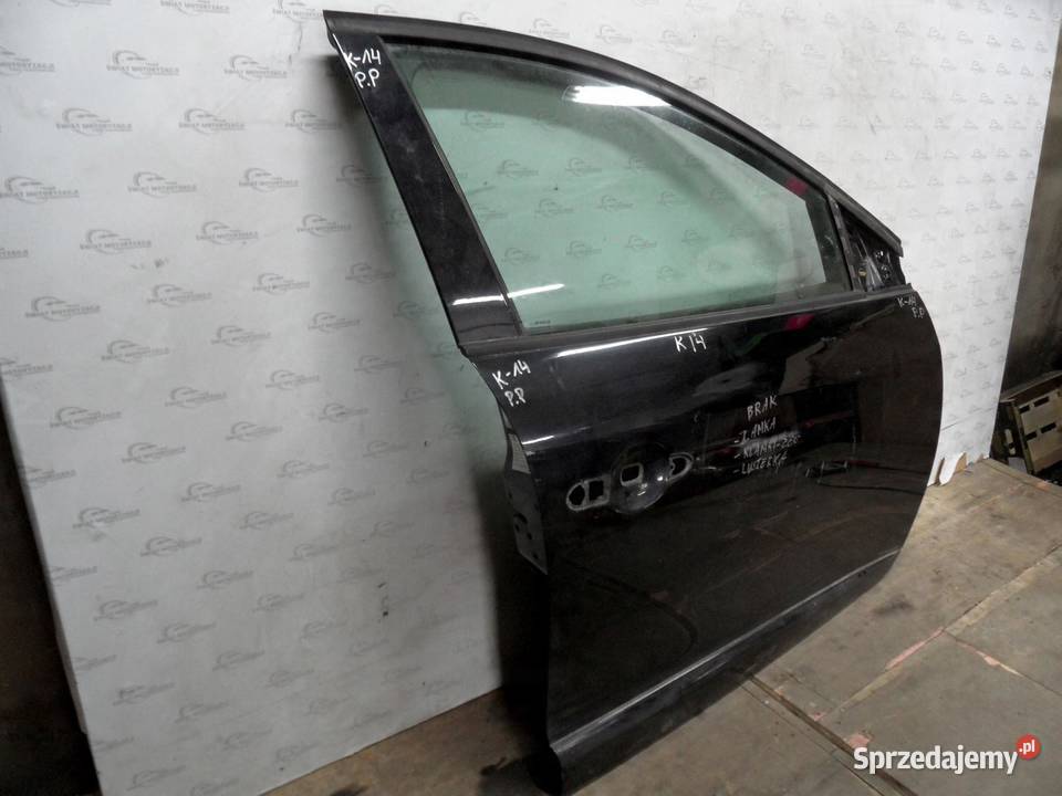 RENAULT MEGANE III drzwi prawy przód Drzwi