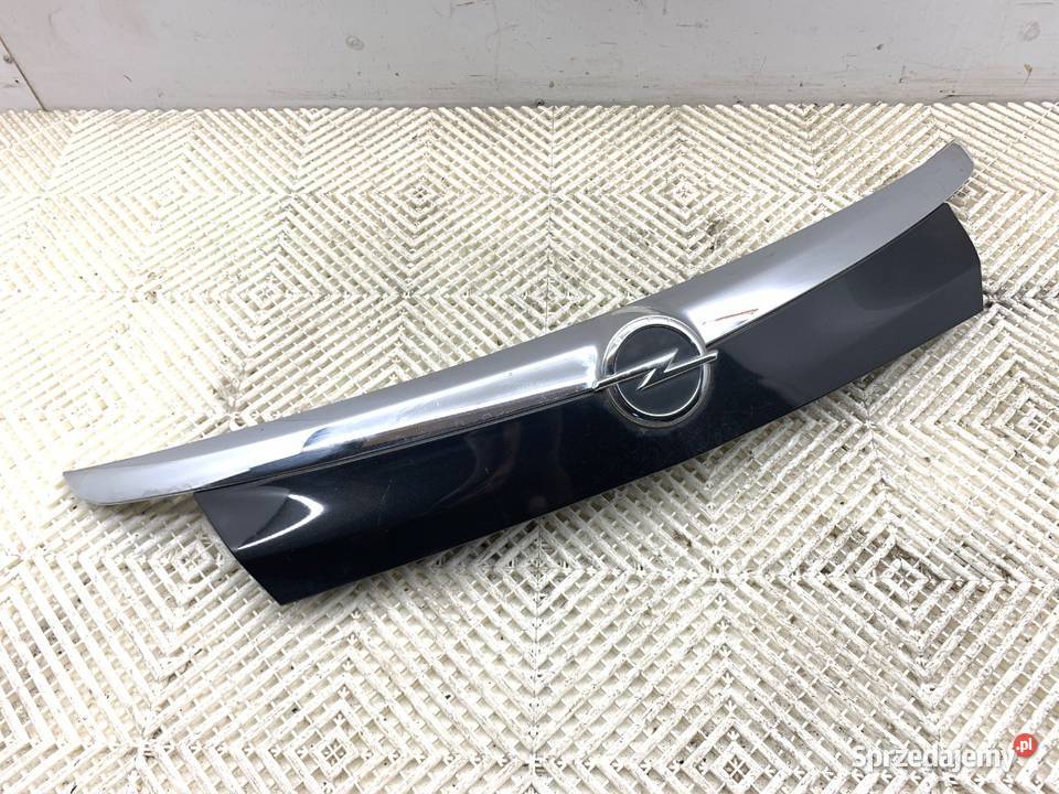 LISTWA KLAPY TYŁ OPEL INSIGNIA A Kombi 0817 podkarpackie