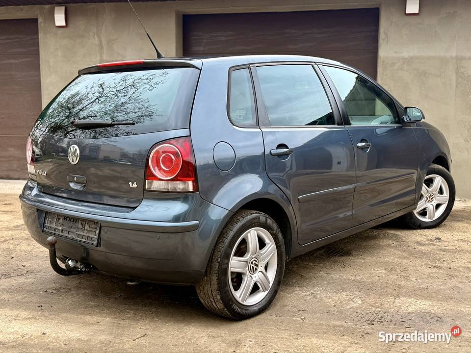VW Polo 14 80 2007 Klimatronic tempomat PDC hak elektryczne lusterka Będzin sprzedam