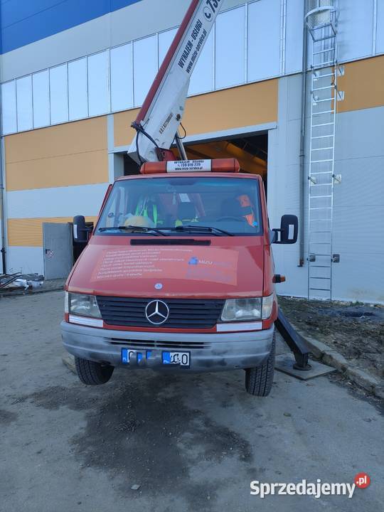 Podnośnik koszowy zwyżka Multitel 162 Mercedes Mercedes-Benz Kłobuck