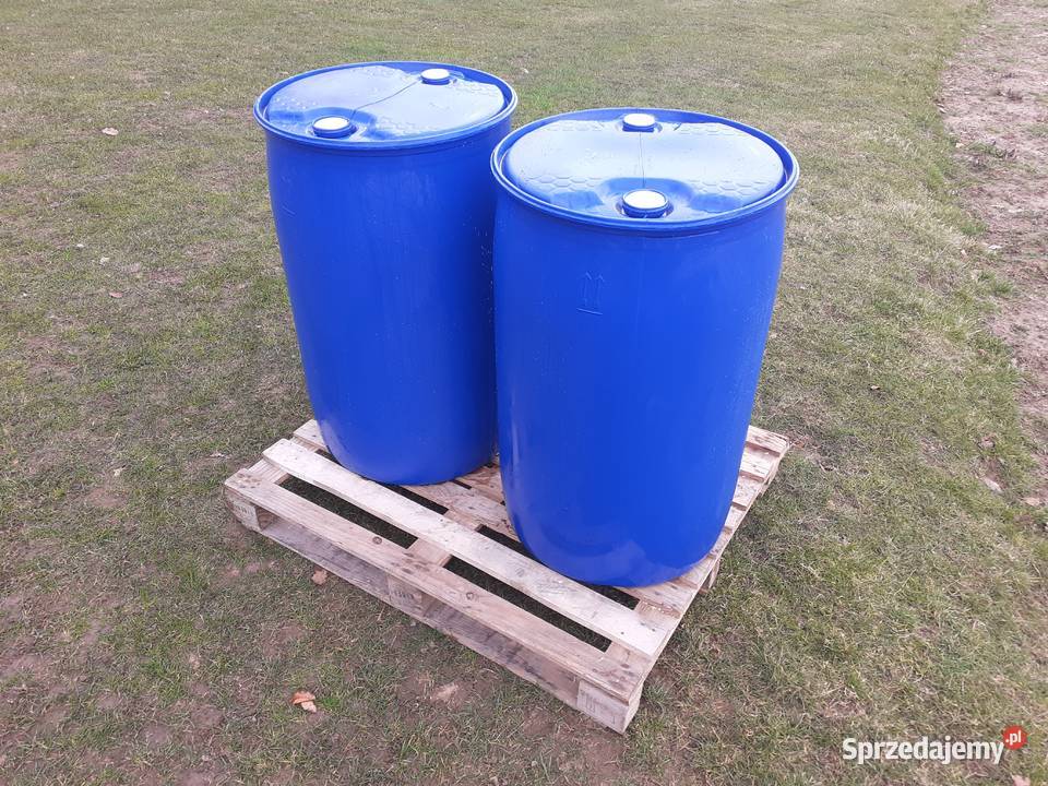 Nowa beczka plastikowa z dwoma wlewami 220 l ADR