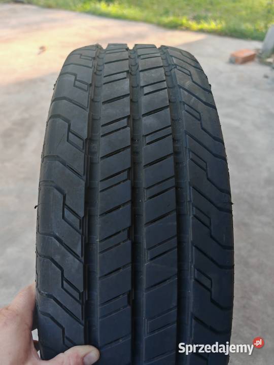 Opony komplet 21565r16 C Continental Conti Van