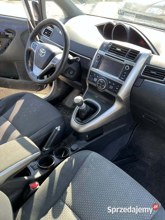 Toyota Verso 20 D4D SportsVAN 2013 dostawcza nieuszkodzony Końskowola sprzedam