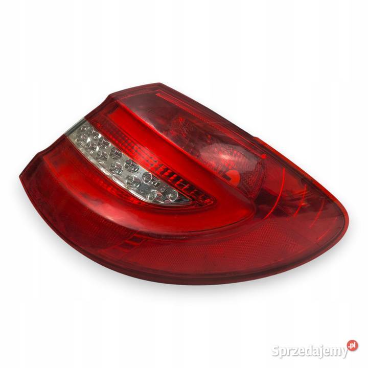 LAMPA PRAWA Mercedes W246 tylna tylnia prawy tył Chełm
