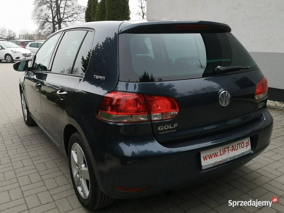 Volkswagen Golf 16 TDI 105 Klimatr Tempo Isofix Golf Strzegom