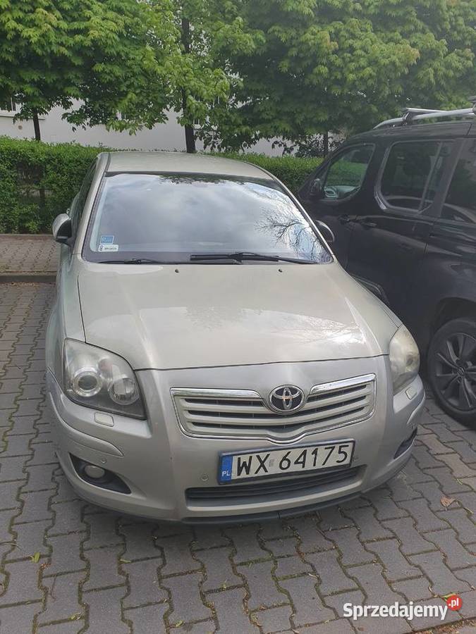 Avensis 2007r benzyna Warszawa benzyna Toyota