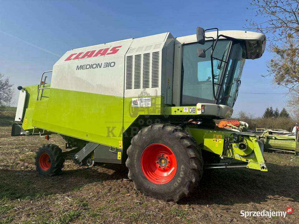 Claas Medion 310 z roku 2002