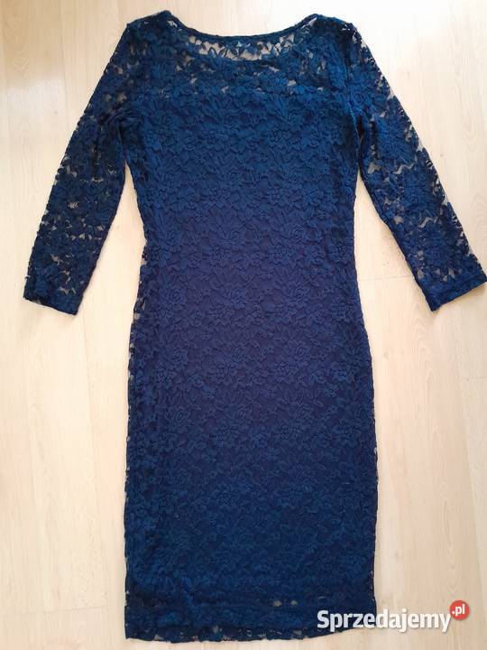 Sukienka koronkowa czarna Kielce