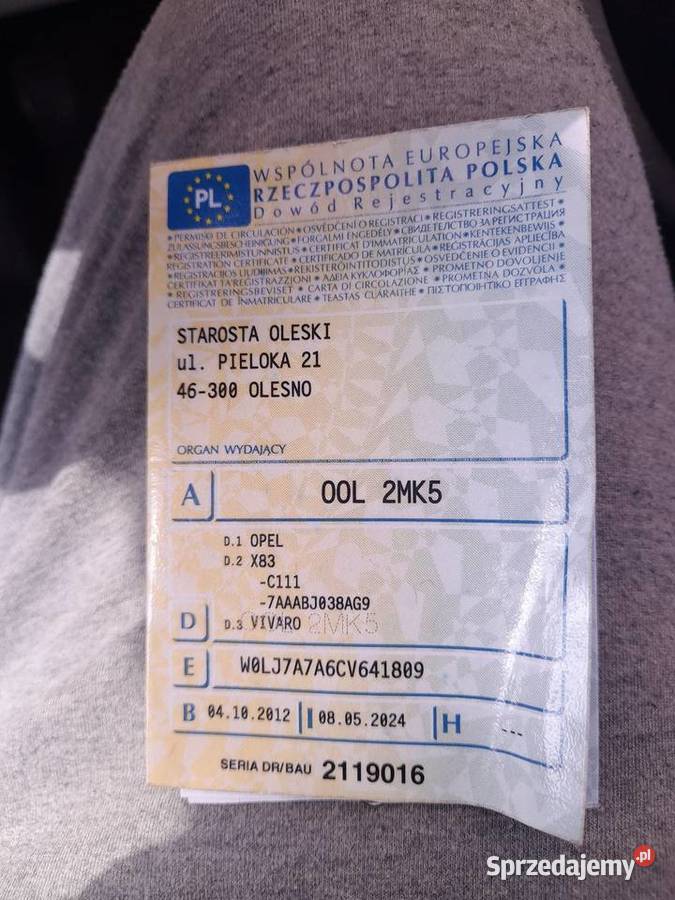 Samochód 9 osobowy 2012 rvivaro 20 l Vivaro