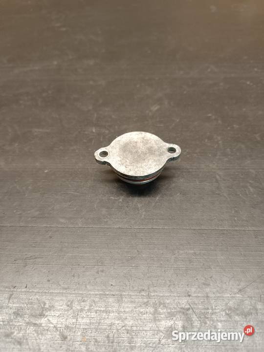 Dekielek zaworu prawy zaślepka athena cylinder Gołaczewy