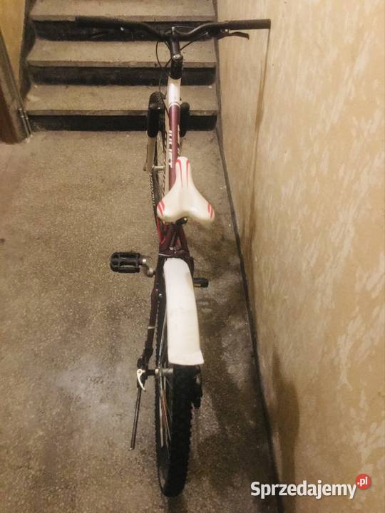 Rower marki Merida Juliet z 2012 roku