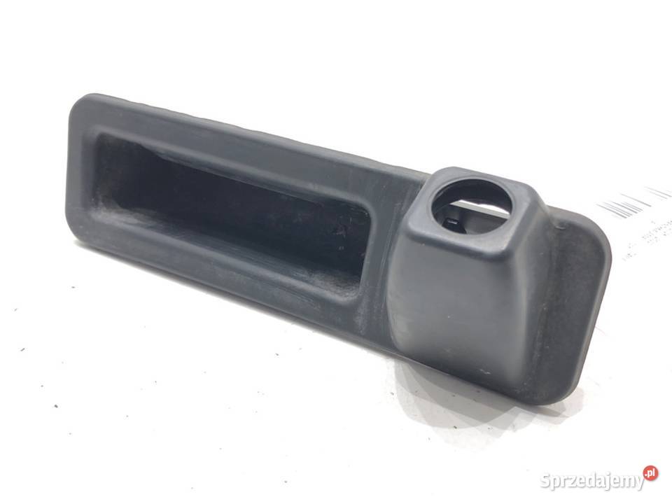 KLAMKA KLAPY TYŁ BMW G30 7381868 SedanLimuzyna Klapy bagażnika sprzedam