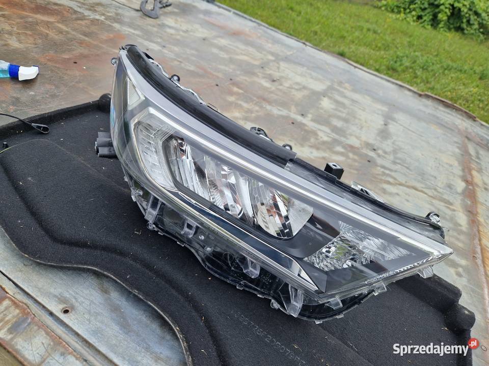 Toyota RAV4 V reflektor LED ORG EU podkarpackie Mielec
