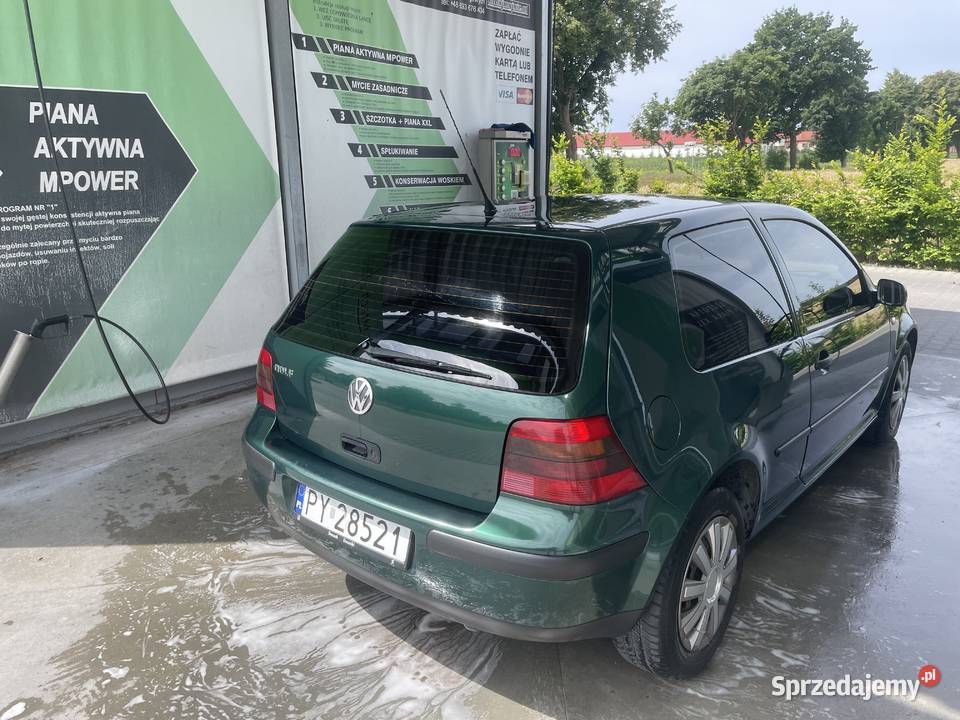Golf 4 14 benzyna 308km wielkopolskie Śliwno sprzedam