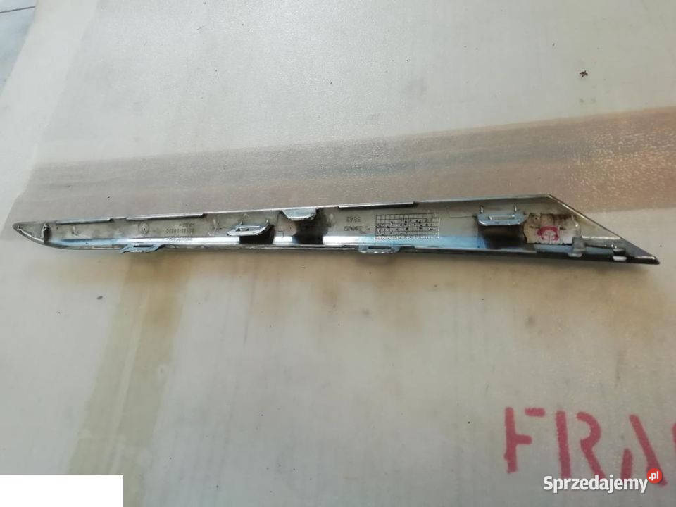 TOYOTA AVENSIS T27 LISTWA CHROM GRILL osobowe Kozubszczyzna