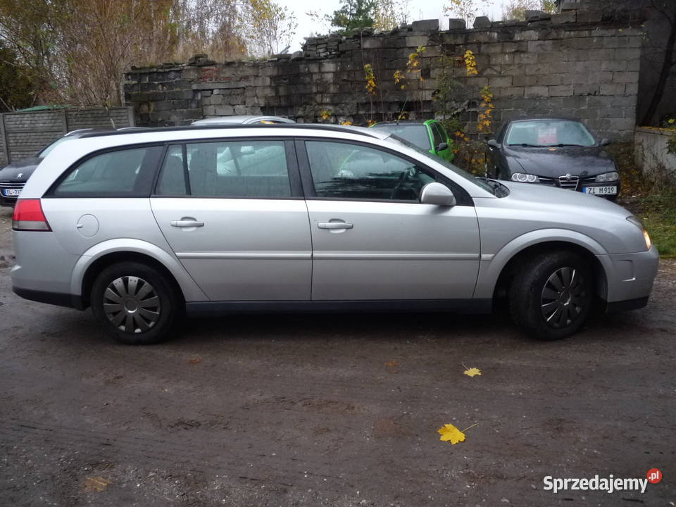 Opel Vectra kombi 22 benz 146 z 122004 roku z VAT marża Vectra Koluszki