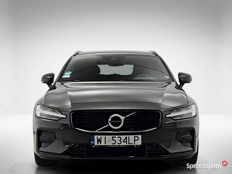 Volvo V60 B4 D Plus Dark aut Z Polskiego Salonu Warszawa
