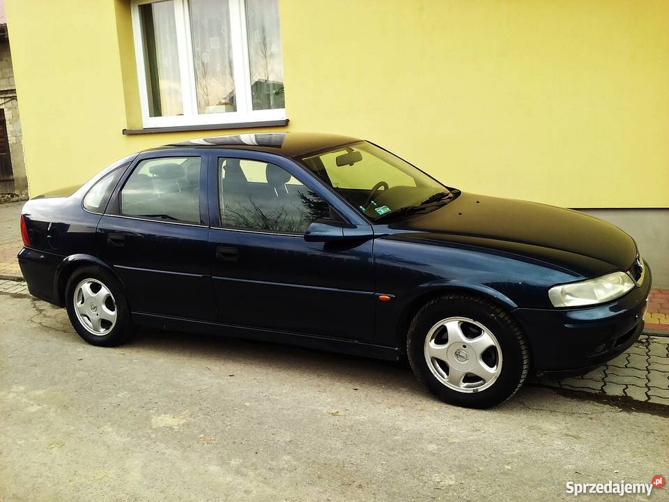 Opel Vectra 2000 R 1.8 16 V LPG Piotrów - Sprzedajemy.pl