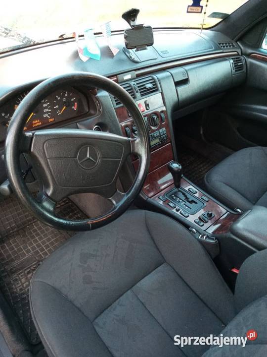 Mercedes Benz W210 E 290TD Pozostałe Huta Krzeszowska
