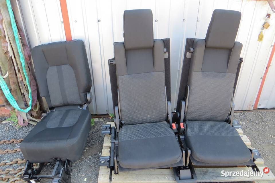 FOTEL KANAPA LAND ROVER DISCOVERY III 3 RZĄD Wąchock sprzedam