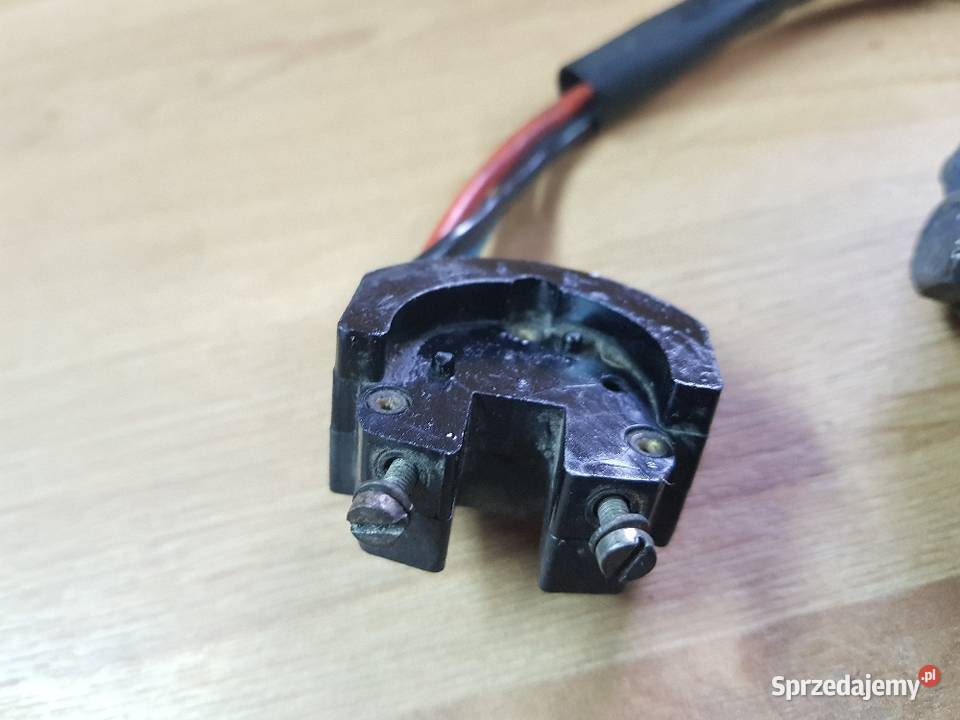 Stacyjka z kostką Fiat 126p na linkę stary typ Łask