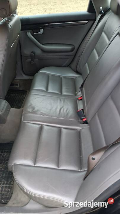 Audi a4 b6 18 turbo Rok produkcji 2002 Góra