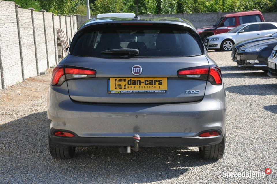 Fiat Tipo 14 95 hatchback LED Navi Czujniki II