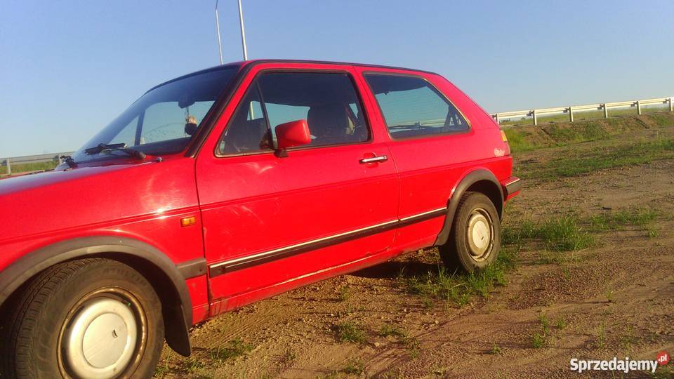 VW Golf II 13 BOSTRO benzynagaz stan ekonomiczny radio sprzedam