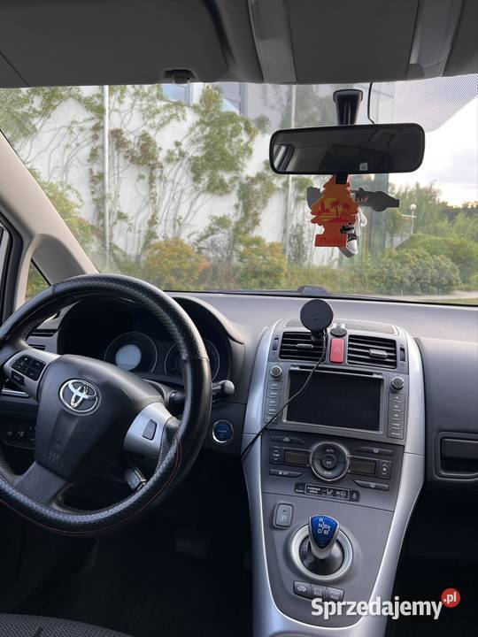 TOYOTA AURIS 18i HSD 136 Hybrid nieuszkodzony podlaskie