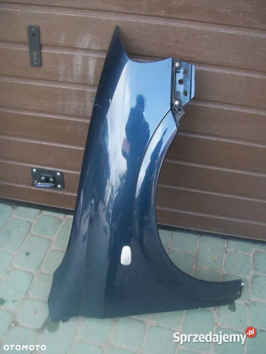 Błotnik prawy Astra II G bez rdzy Radom