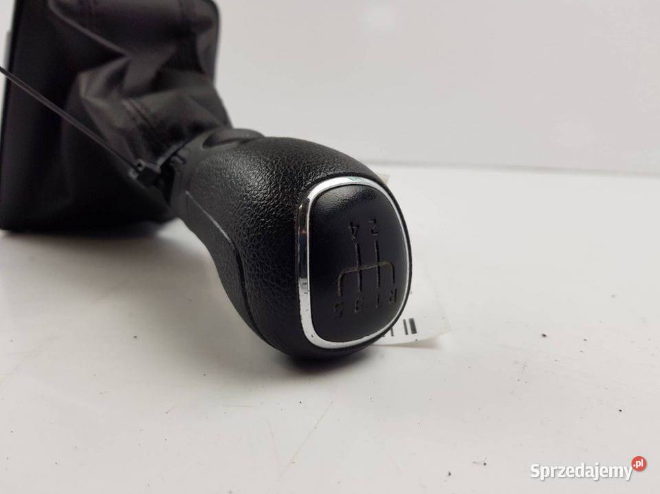 MIESZEK 6V0711113T SKODA FABIA III osobowe Lipno