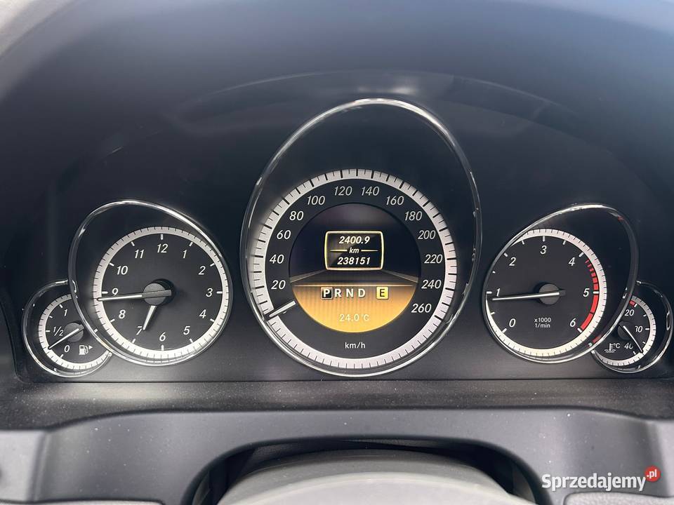 E klasa W207 cabrio Zbąszynek