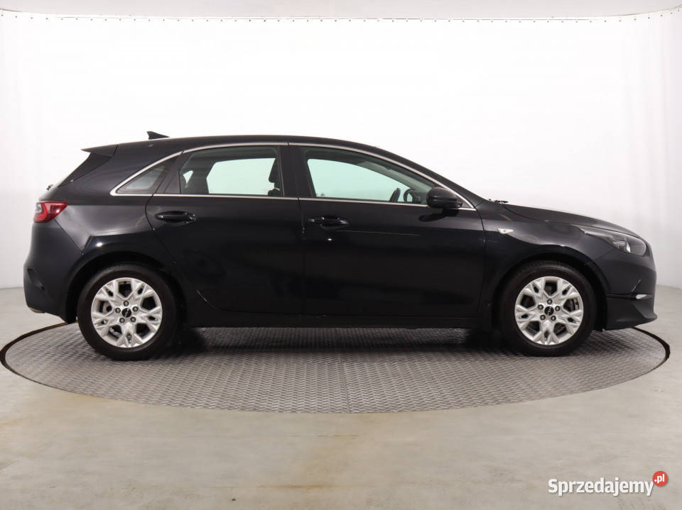 Kia Ceed 15 TGDI MHEV centralny zamek Katowice sprzedam