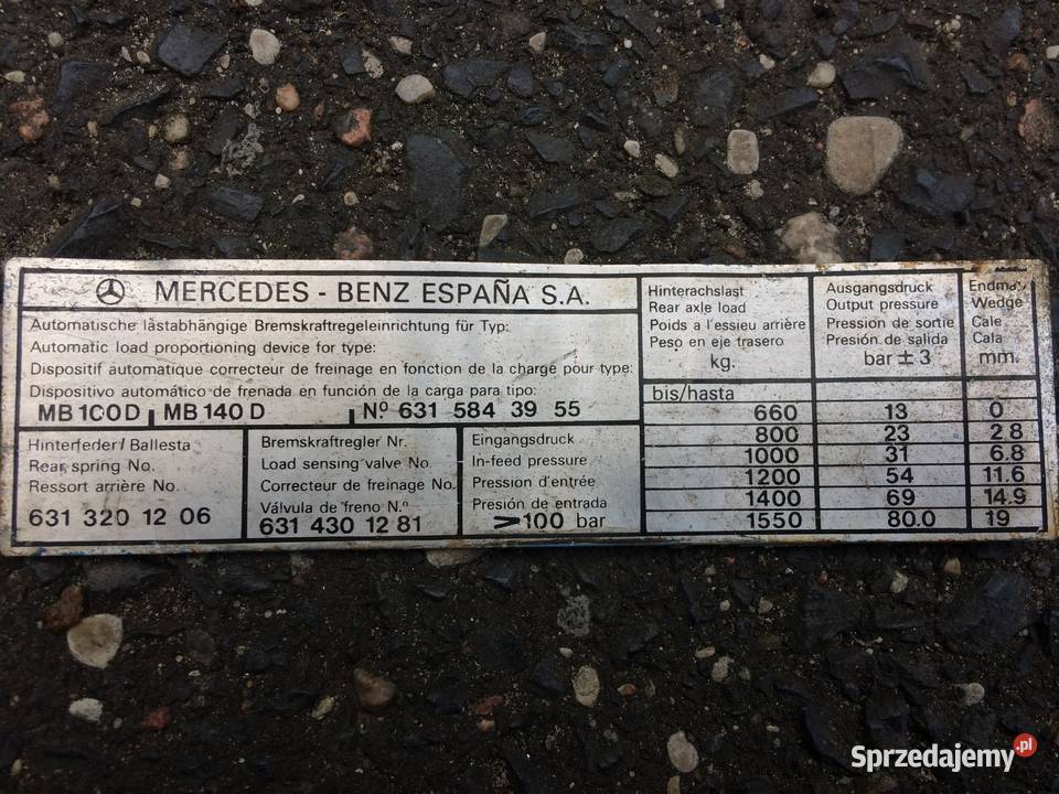 Emblematy zewn i tabliczka Mercedes MB100 Mb 100 dostawcze Warszawa